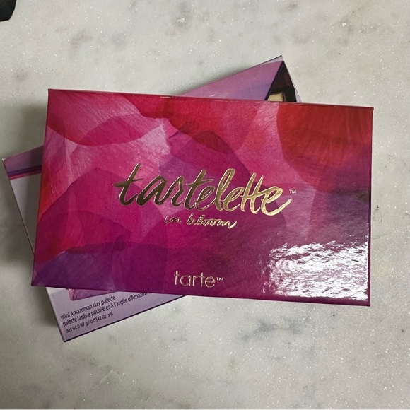 Tarte Purple and Brown Eyeshadow Palette - Picture 3 of 4